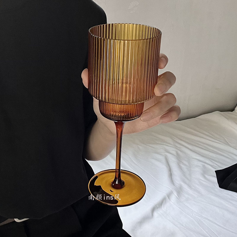 350 мл цветной бокал в скандин – обзор и цена Glow In The Dark Party Glasses